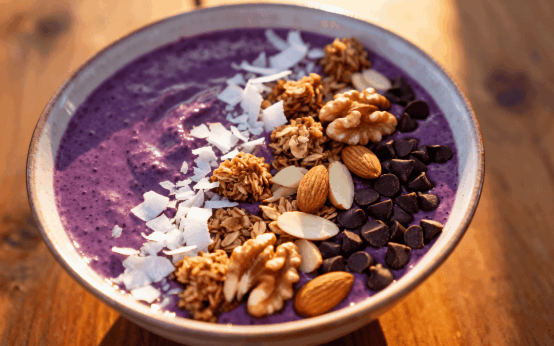 Berry Boost Bowl – Cremige Smoothie Bowl für heiße Tage